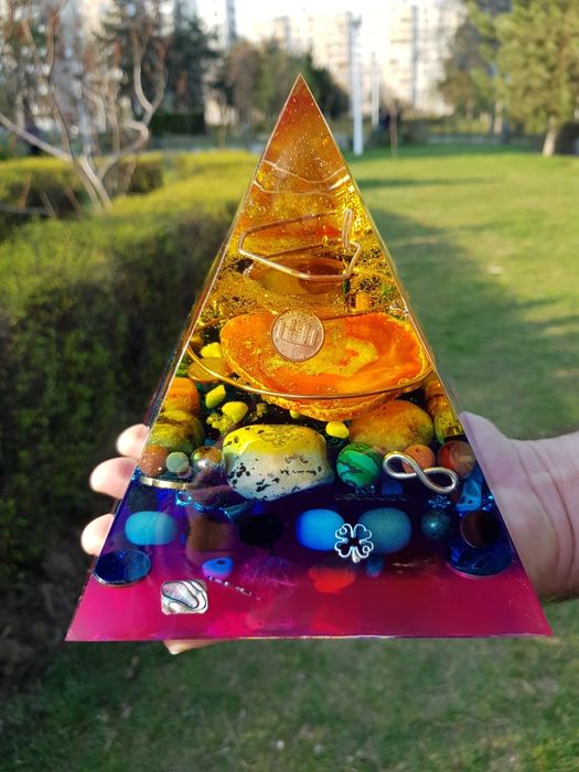 Piramida 16 cm pt abundenta financiara