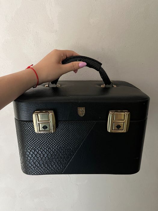 Сандъче за гримове