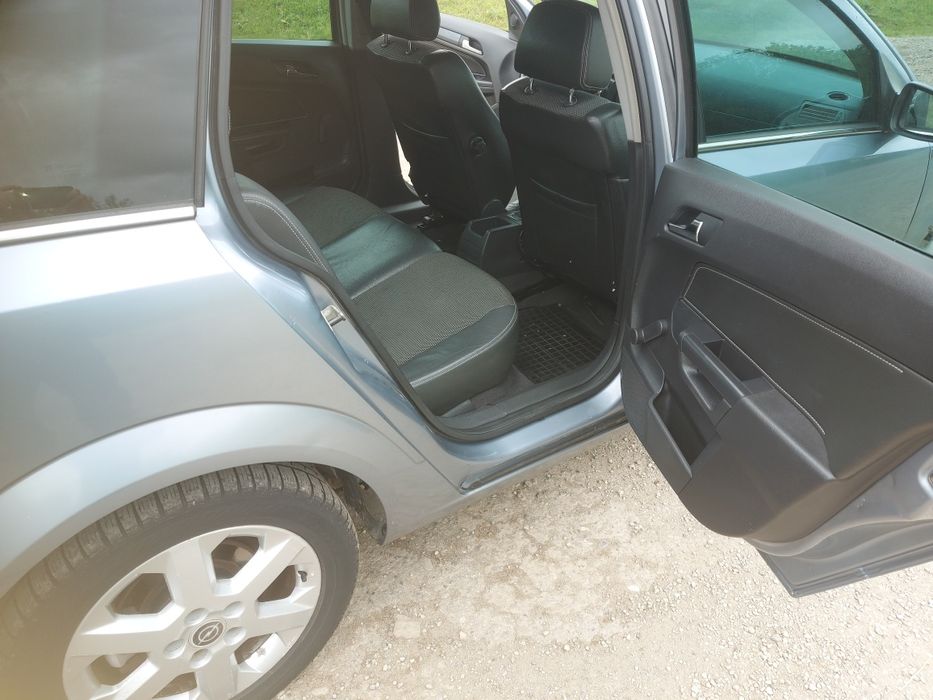 Opel astra h an2005
