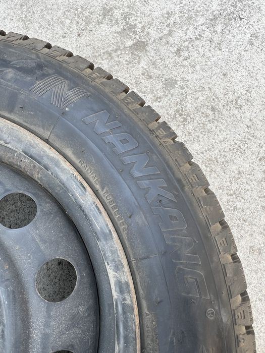 Шины комлект R15