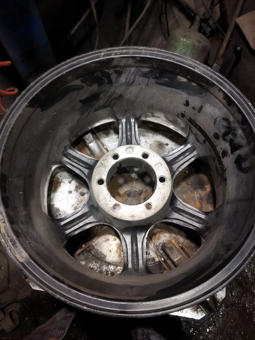 Диск на 18 Прадо Патрол на запаску