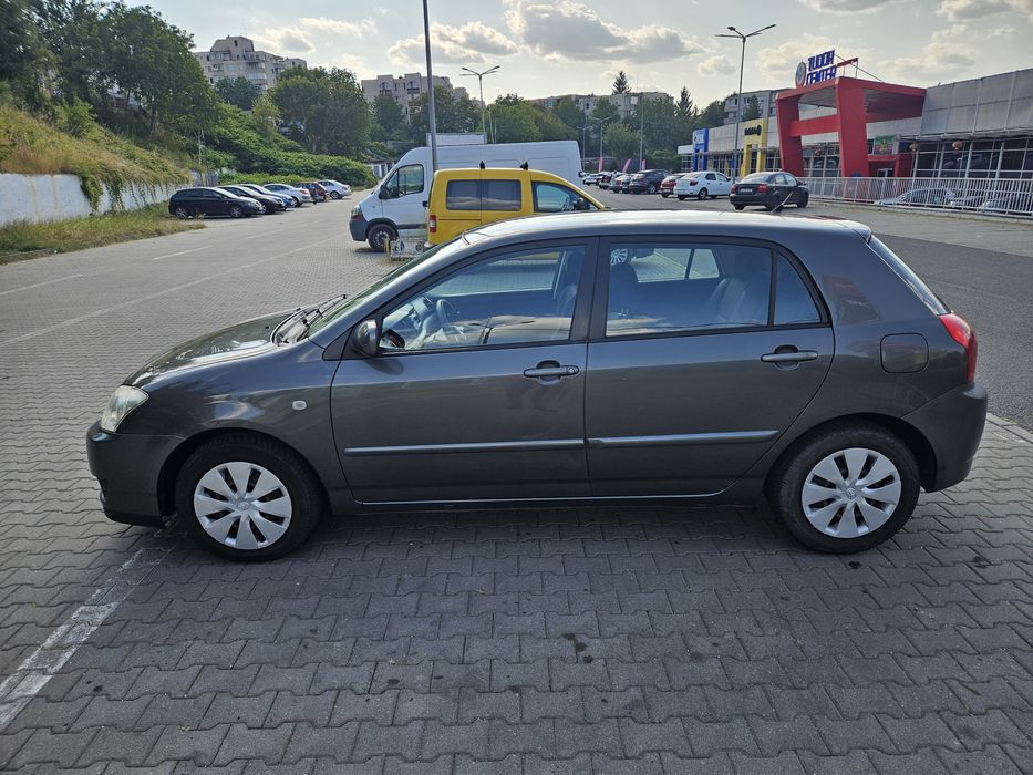 Toyota corolla  1.4 benzina
