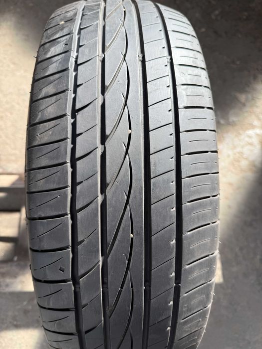 Anvelopa Vara 215/60 R16 - Falken Ziex ZE 912