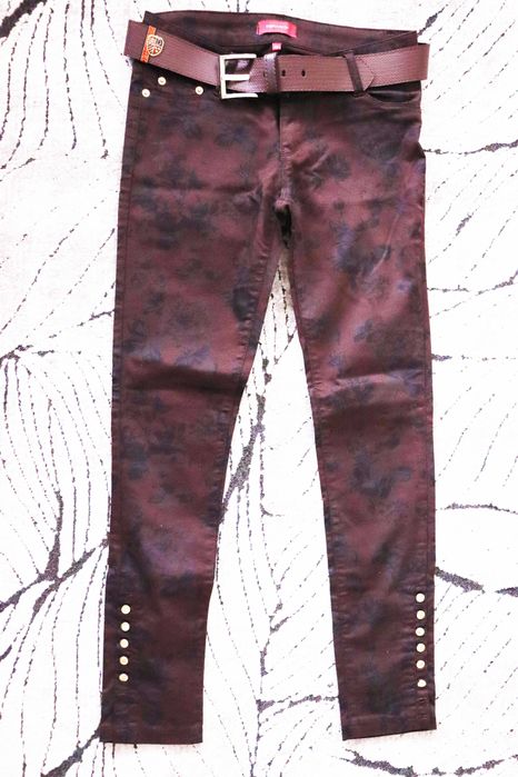 Разпродажба! Оригинални панталони и дънки