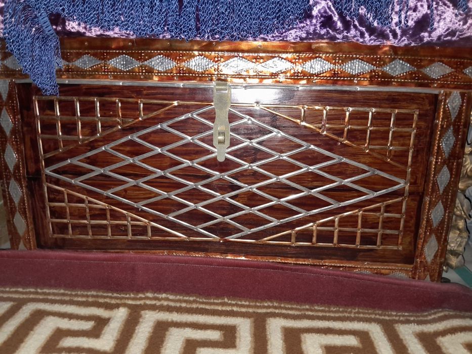 Продам всю мебель,с квартирой