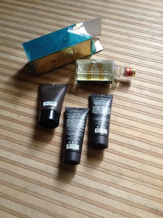 мъжка козметика И eau de cologne..