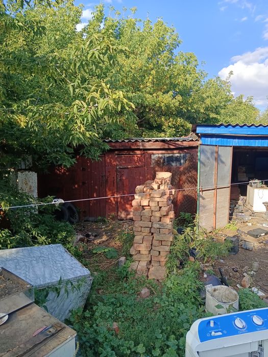 Продам землянку в поселке Владимировка