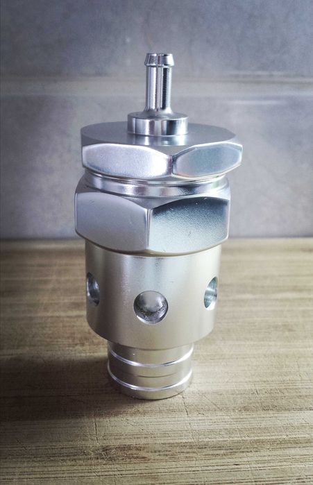 Блоуоф Бустметър Оборотомер Уред Гориво Регулатор