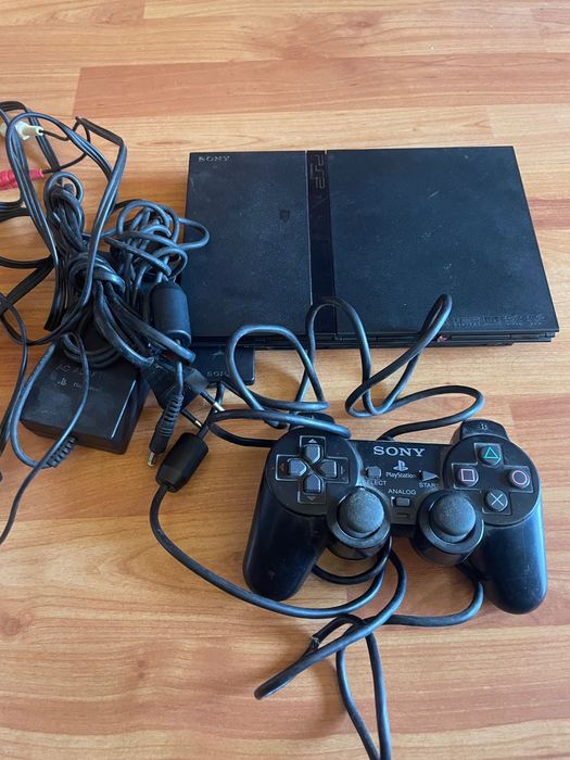 PlayStation 2 PS2 slim 2 bucăți