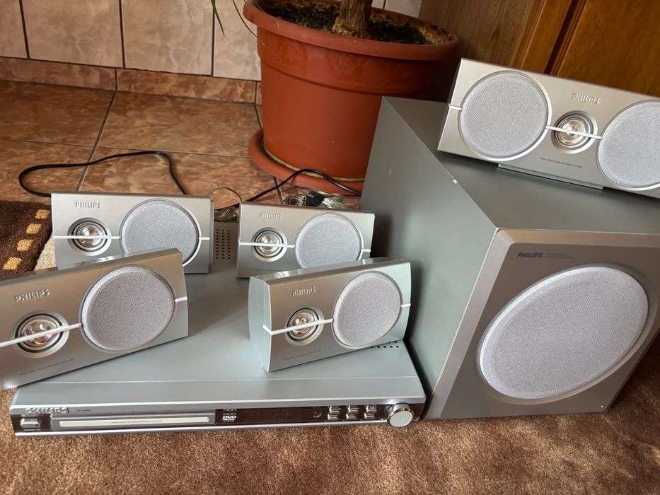 Sistem Home Cinema Philips DVD 5.1 – 300 W RMS