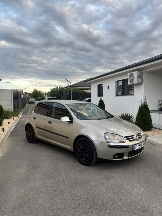 Golf 5 1.6 FSI manual