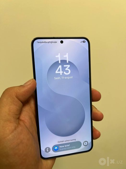 Samsung S 25 8/128