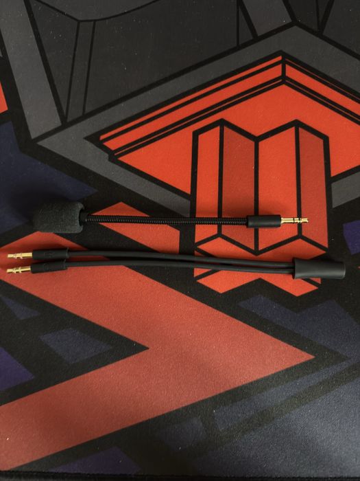 Наушники Logitech G PRO