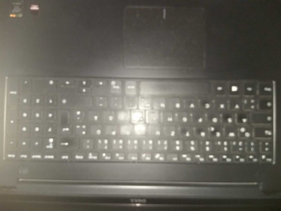 Dell inspiron 15-5547 с тъчскрийн дисплей