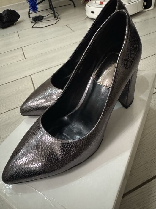 продам туфли в отличном состоянии