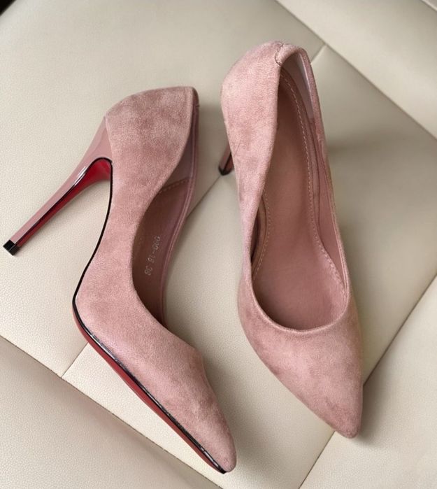 Туфли новые замша