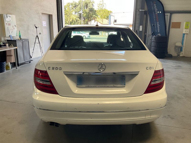 Mercedes-Benz C-Klasse C 200 CDI BlueEfficiency Avantgarde 2013