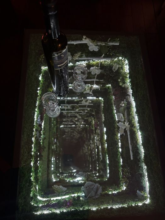 Infinity Table decoration