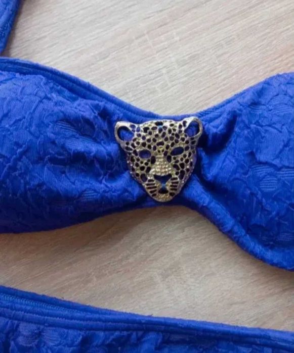 Costum de baie două piese,mărimea s