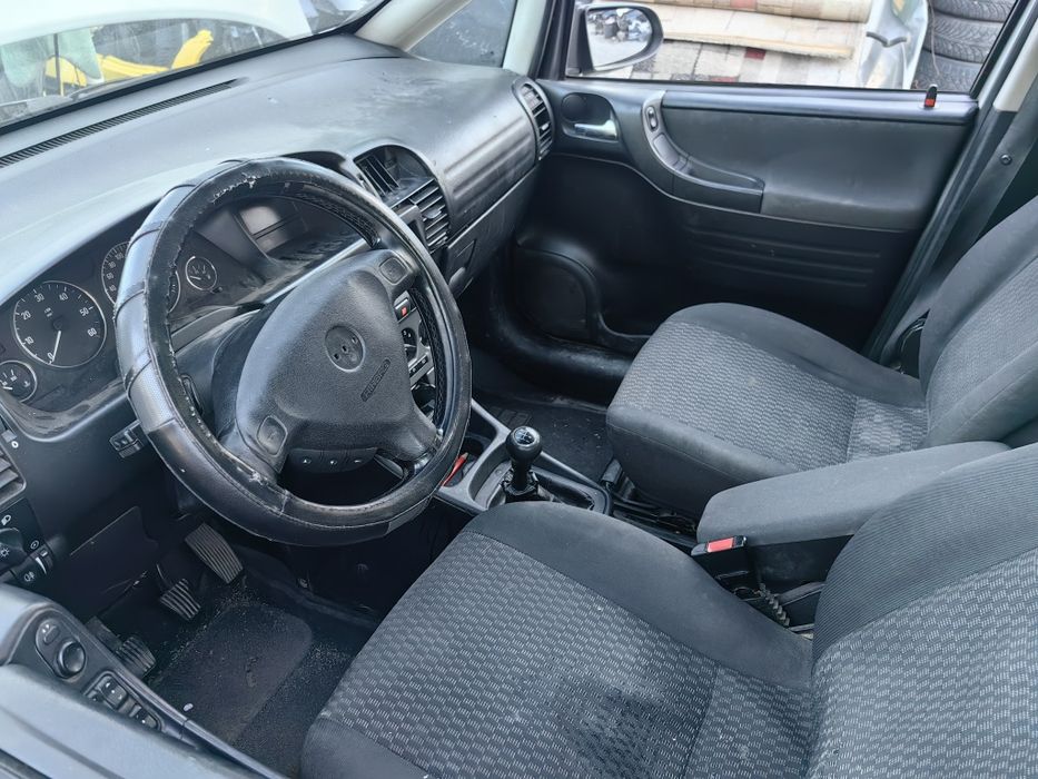 Опел Зафира 2.2 ДТИ 125к.с На Части! Opel zafira 2.2 DTI