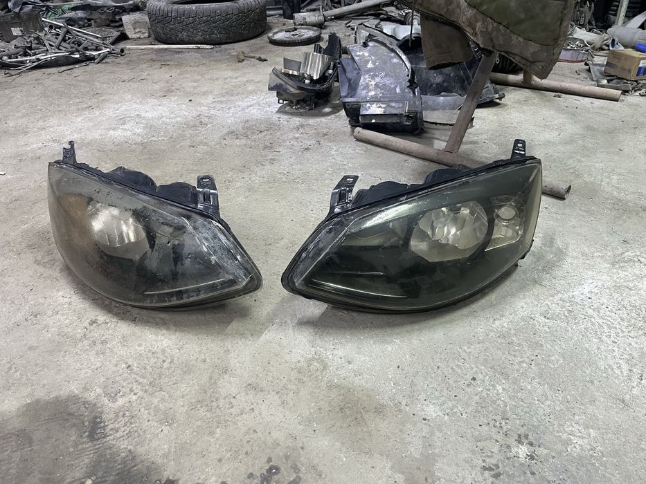 Продам фары от калины 2
