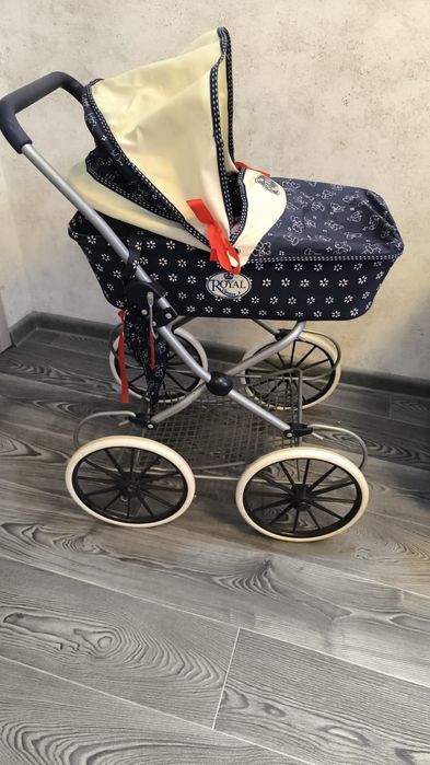 Детская коляска для кукол