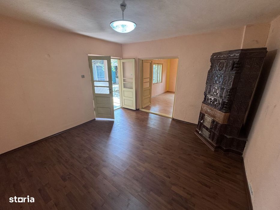 Rahova, Sector 5, Casa individuala 4 Camere plus dependinte.