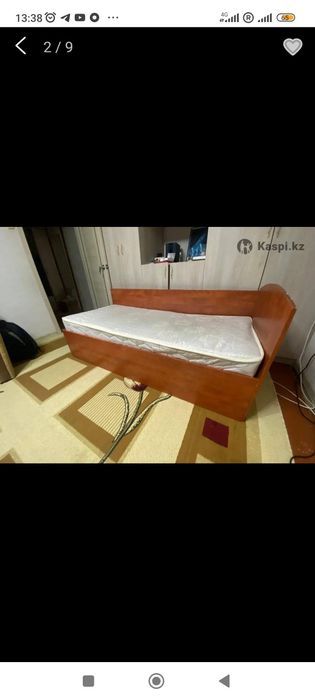 Кровать матрас и 2 шкафа