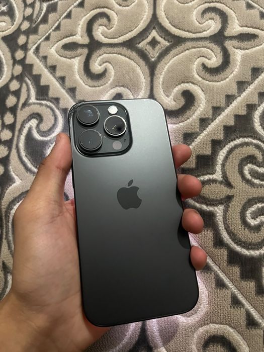 Продам iPhone 16 Pro