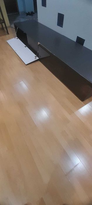 comoda tv formata din 2 corpuri