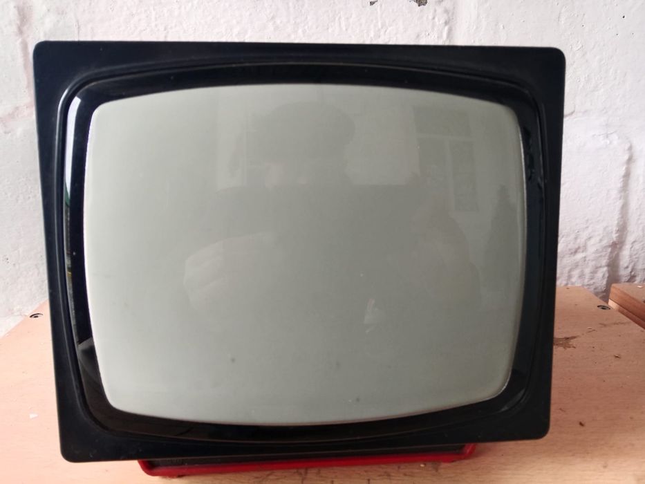 Продам раритетный телевизор
