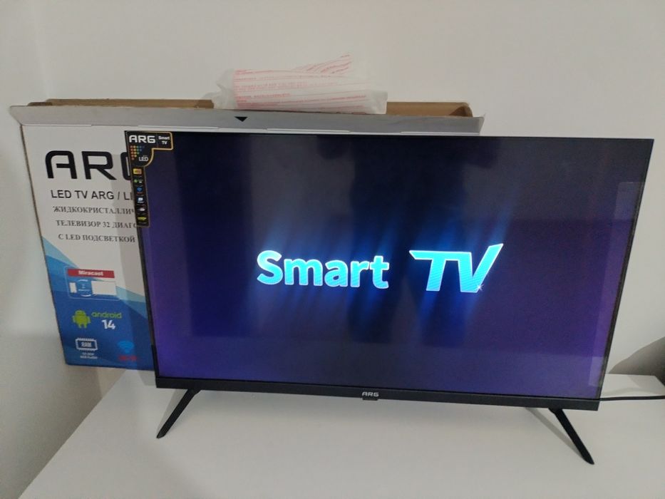 Продам телевизор Smart TV