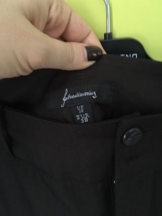 Нов Панталон STRADIVARIUs размер 38