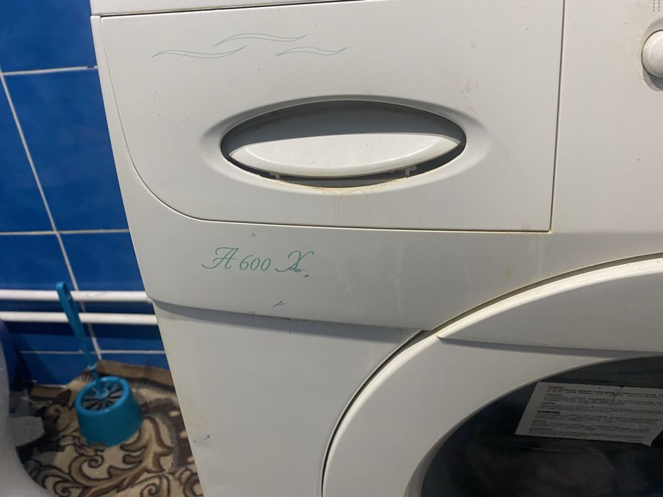 Продам стиральную машину