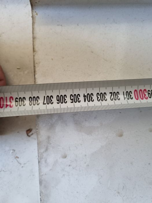 Алуминиеви подпрозоръчни первази за дограма