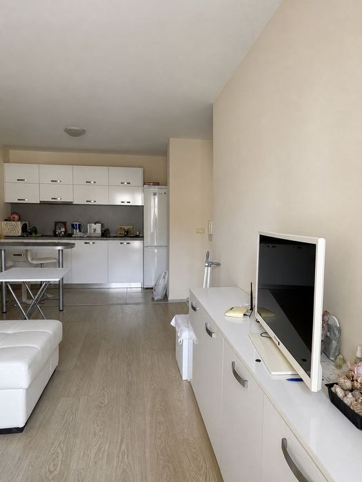 Продава се Двустаен апартамент в Поморие - 55 кв.м за 1873 €/кв.м - Снимка #3
