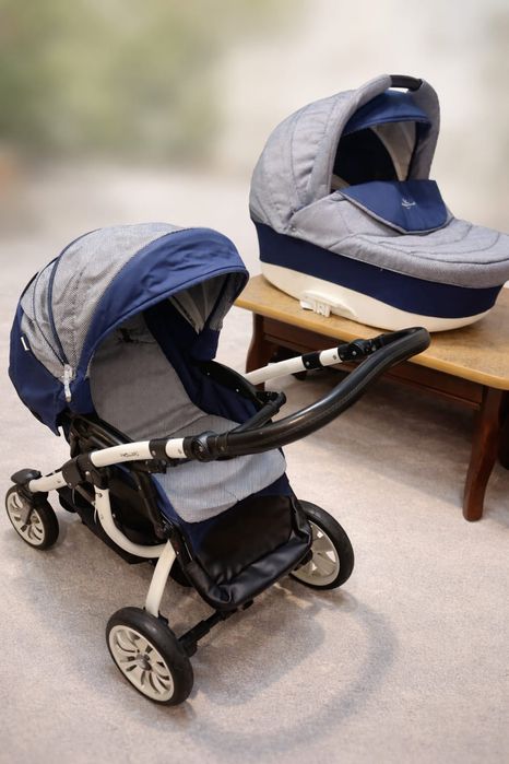 Продам коляску BEBETTO