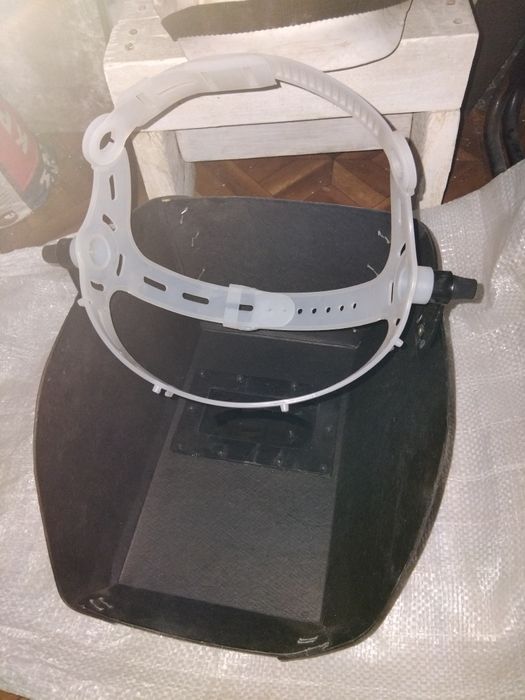 Продам новый маска