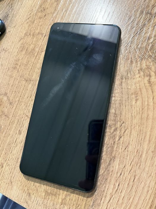 Телефон Xiaomi Mi 11 lite