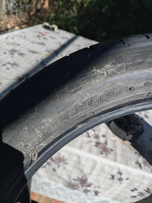Vand caucucuri 225/ 45 R 17