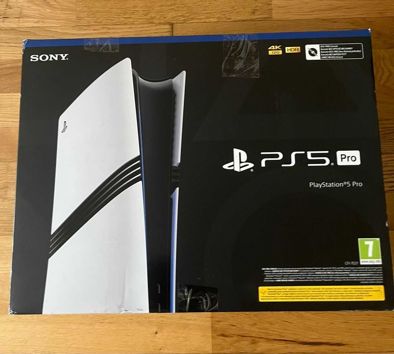 PS5 PRO + extra controller + sony charging pod