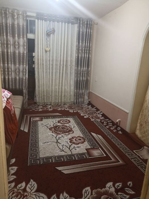 Продаётся 4х ком квартира