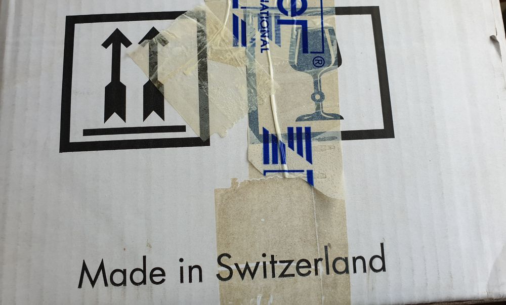 Биоптрон,аппарат для лечения разных болезней.