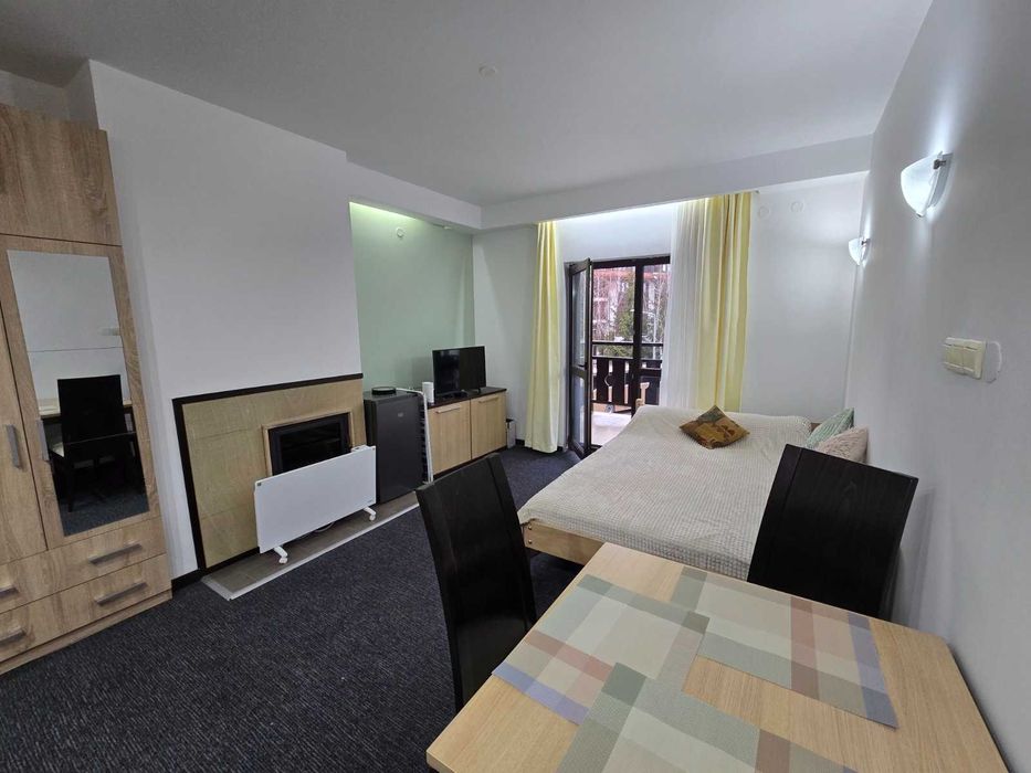 Cтудио с ново обзавеждане под наем в Банско