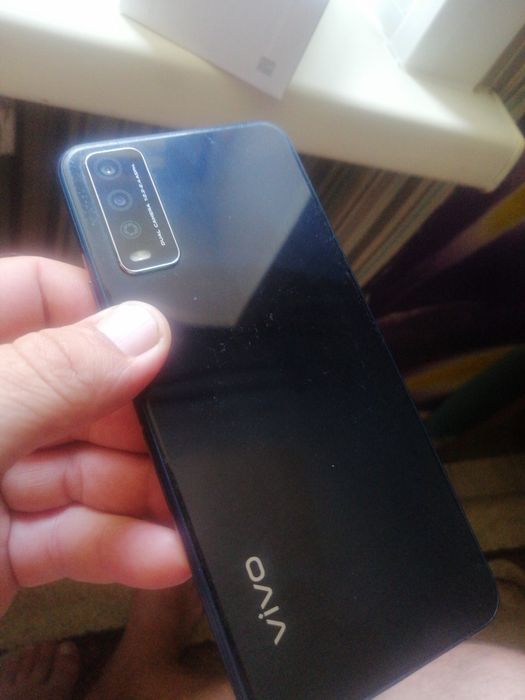 Vivo Y12s продам 25000