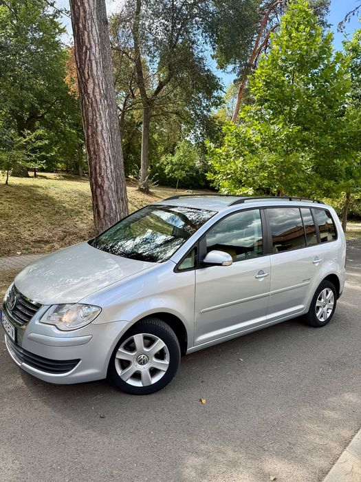 Vând vw touran united