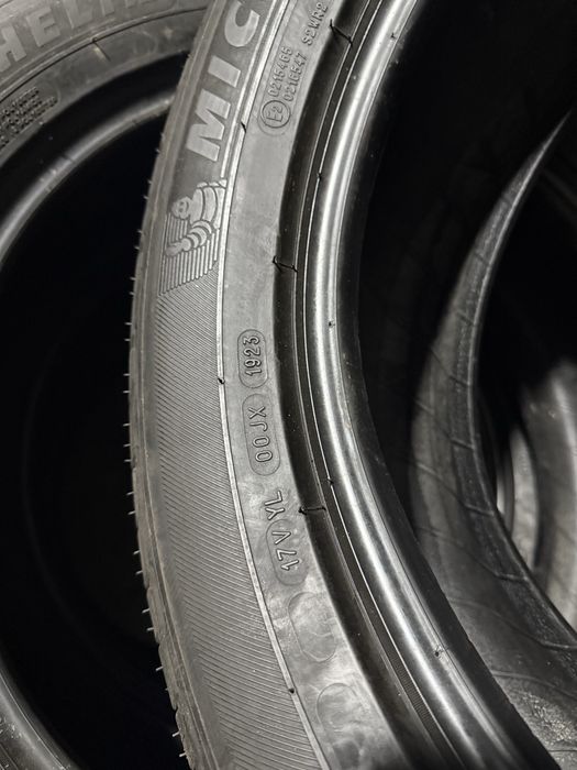 MICHELIN orginal 255/50/20