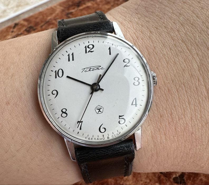 Сьветски механичен рьчен часовник Ракета 80 години