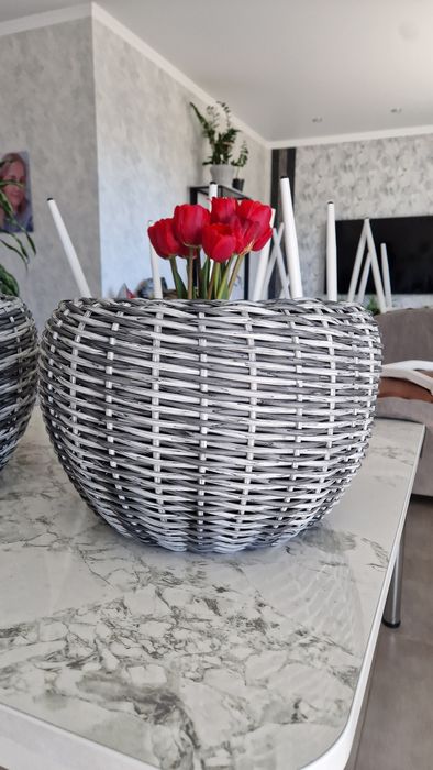 Кашпо из ротанга