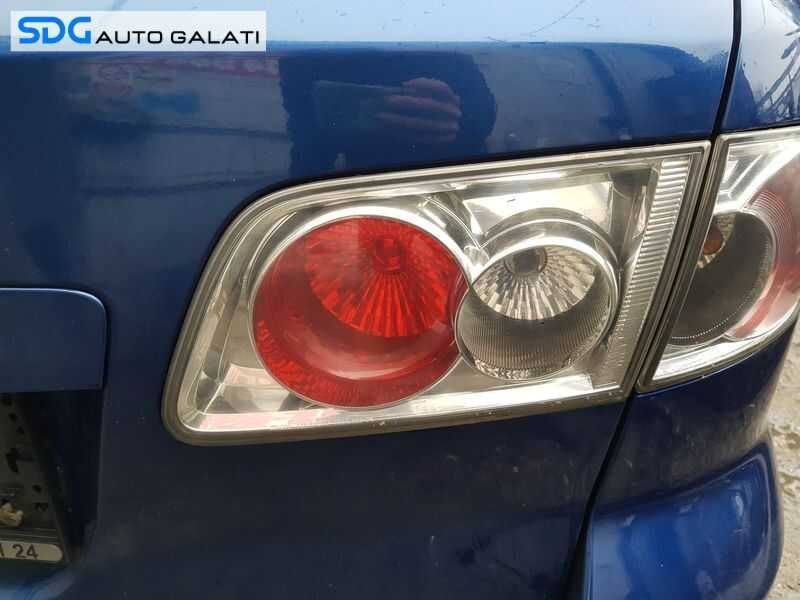 Stop Lampa Tripla Dreapta Hayon Haion Portbagaj Mazda 6 Break Variant Combi 2002 - 2008